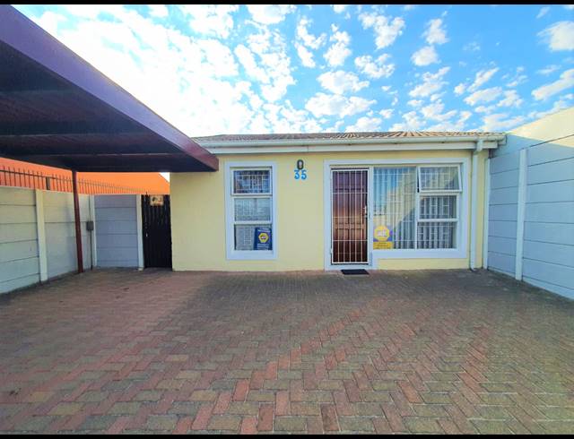 2 BEDROOM HOUSE FOR SALE IN RUYTERWACHT